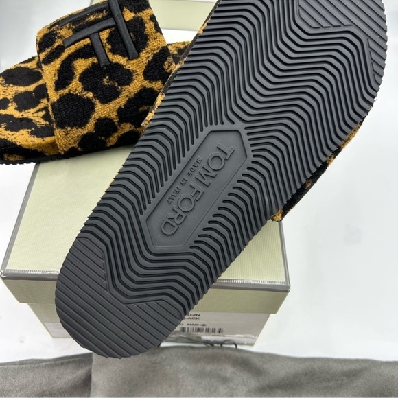 Men’s tom Ford leopard print Terry sandals size 10 made in Italy main image 5